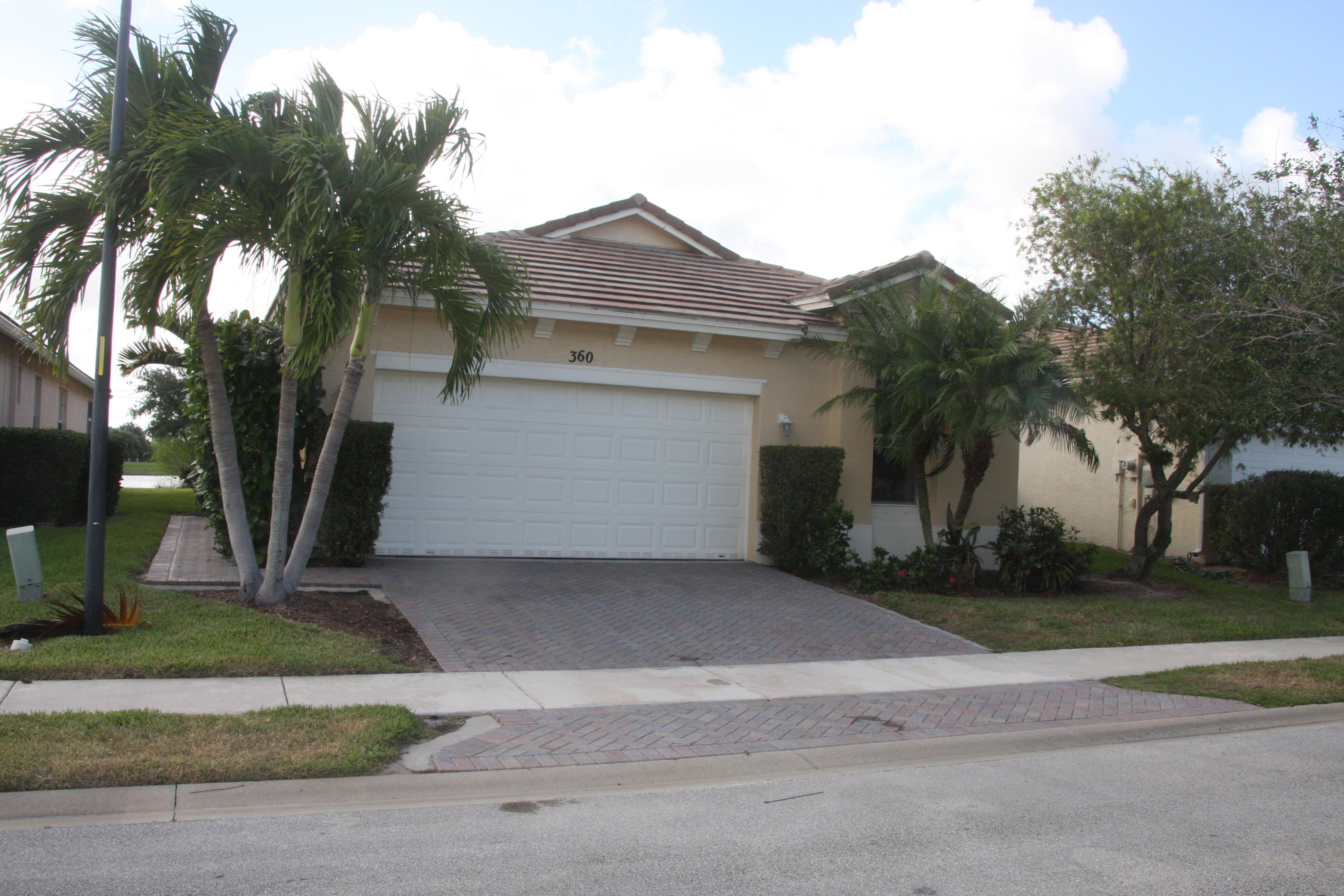 360 Southwest Coconut Key Way Port St. Lucie, FL 34986 - Photo 1 of 31 Front