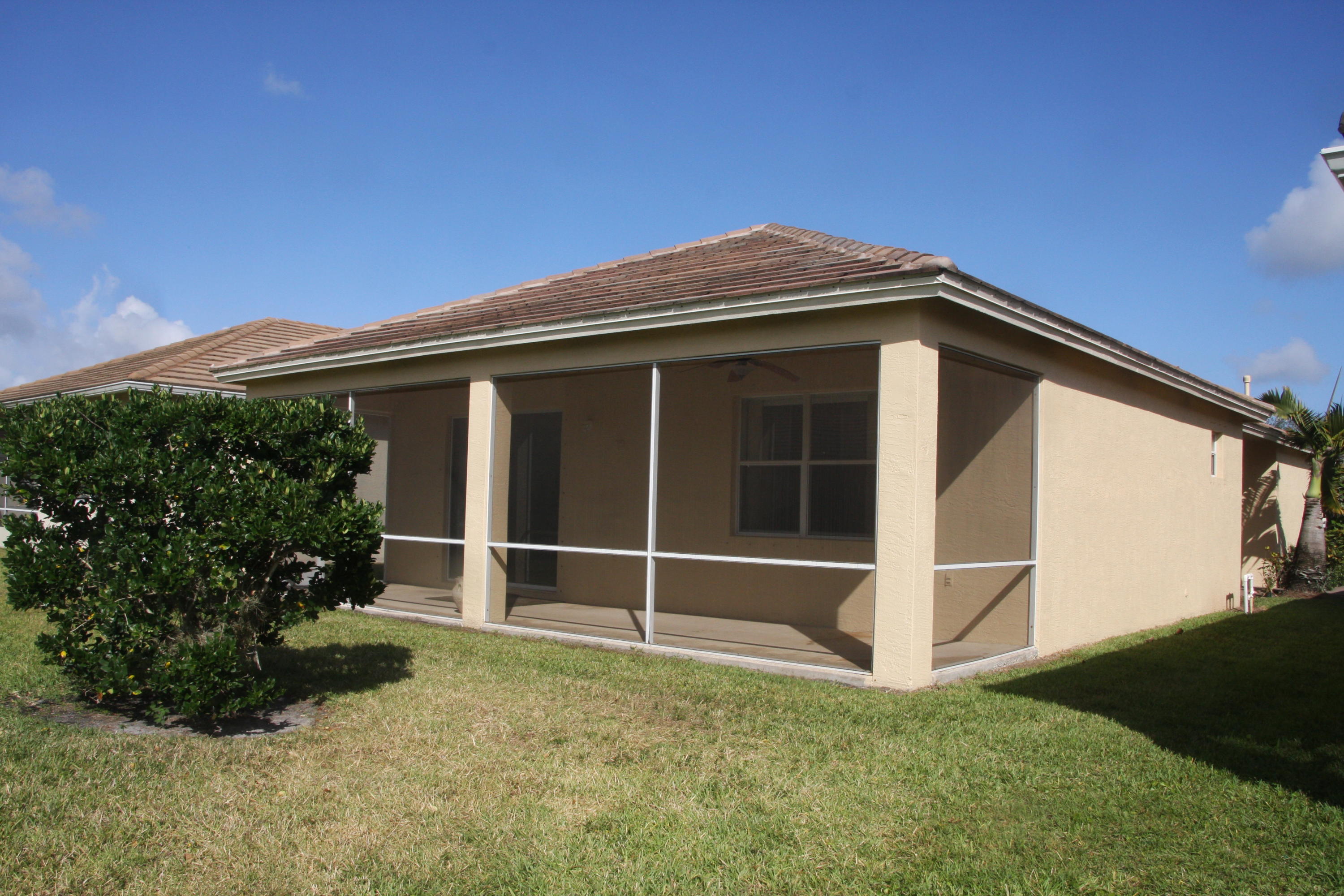 360 Southwest Coconut Key Way Port St. Lucie, FL 34986 - Photo 5 of 31 IMG_1578 (2)