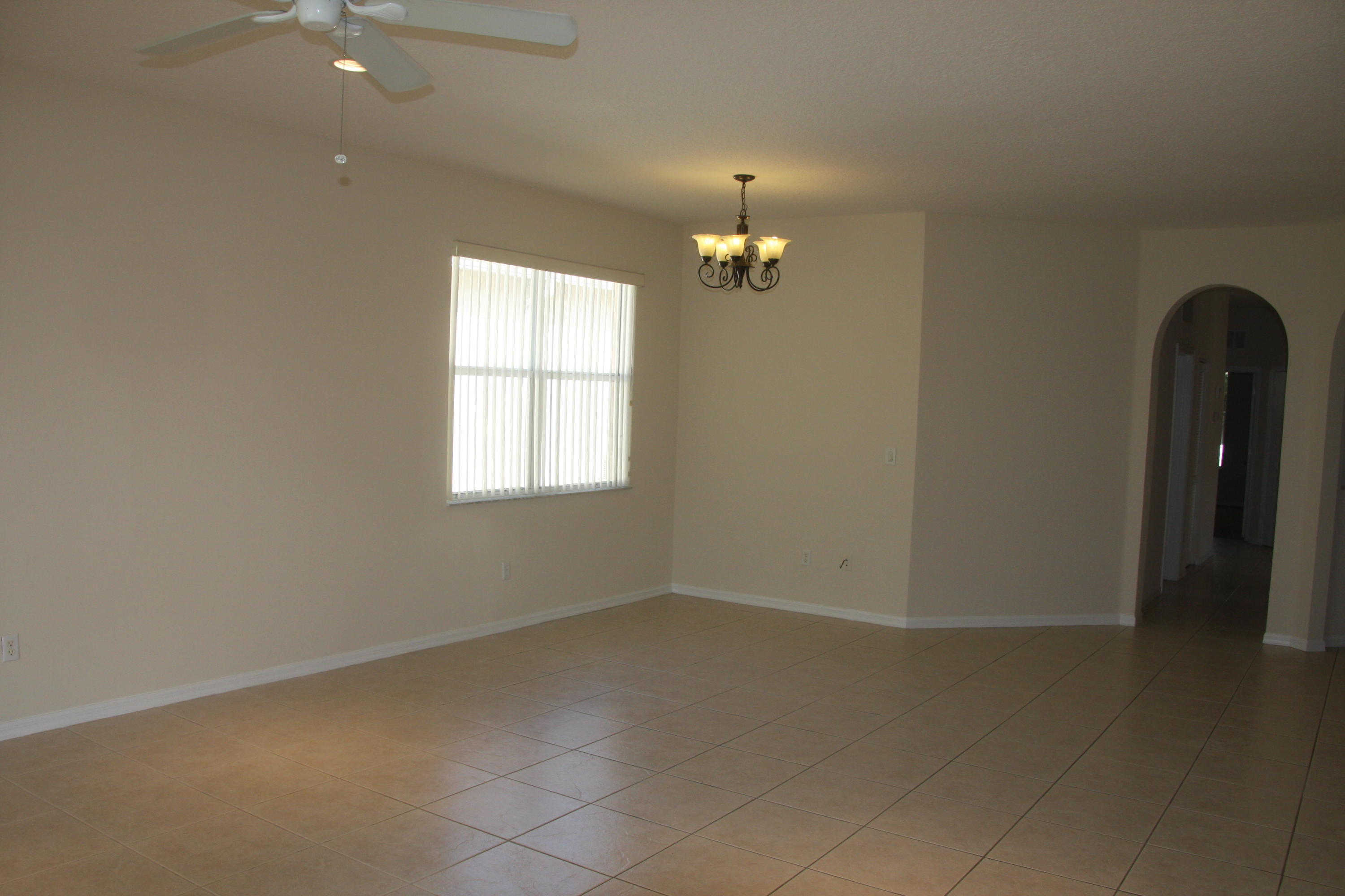 360 Southwest Coconut Key Way Port St. Lucie, FL 34986 - Photo 7 of 31 IMG_1580 (2)