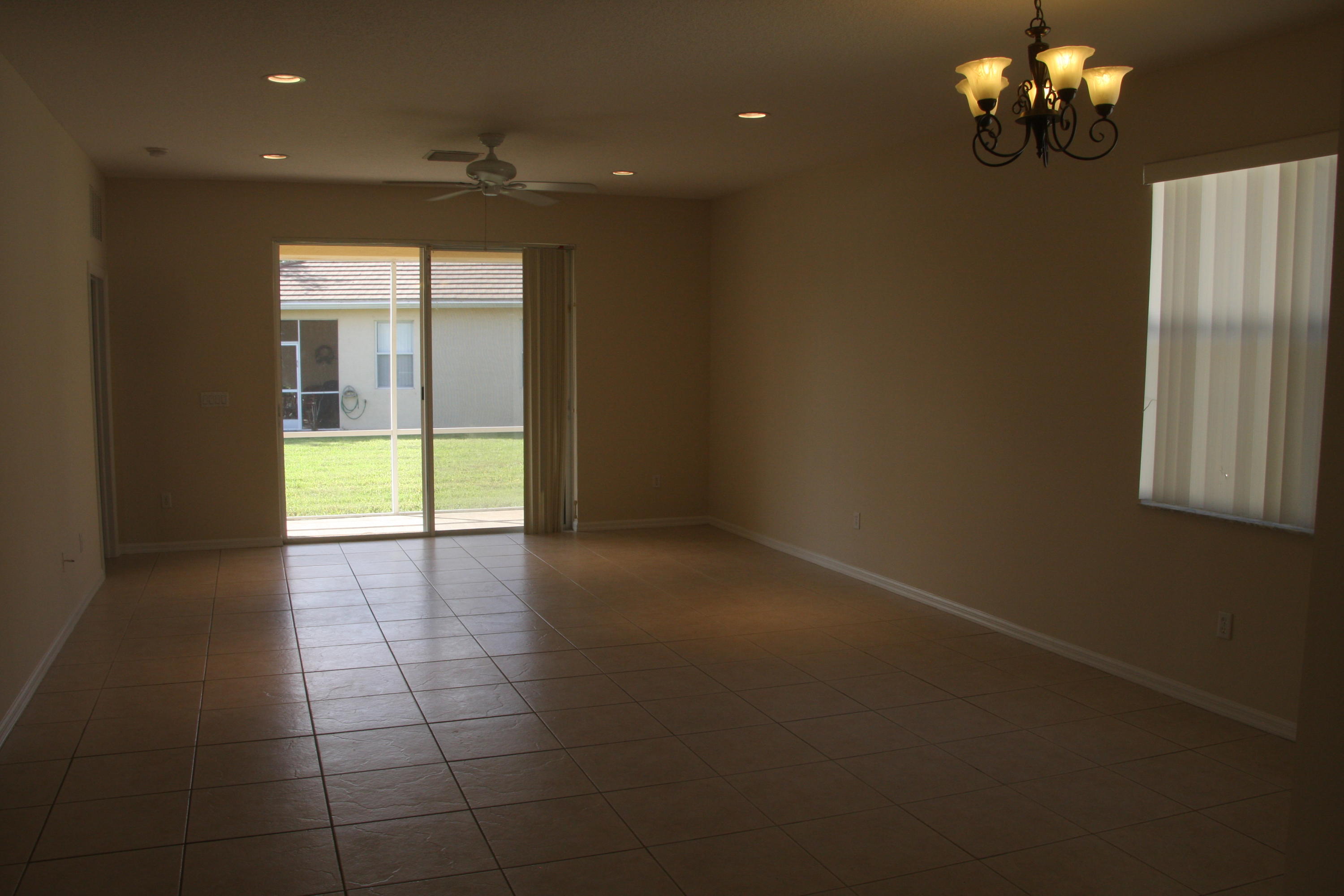 360 Southwest Coconut Key Way Port St. Lucie, FL 34986 - Photo 8 of 31 IMG_1581 (2)