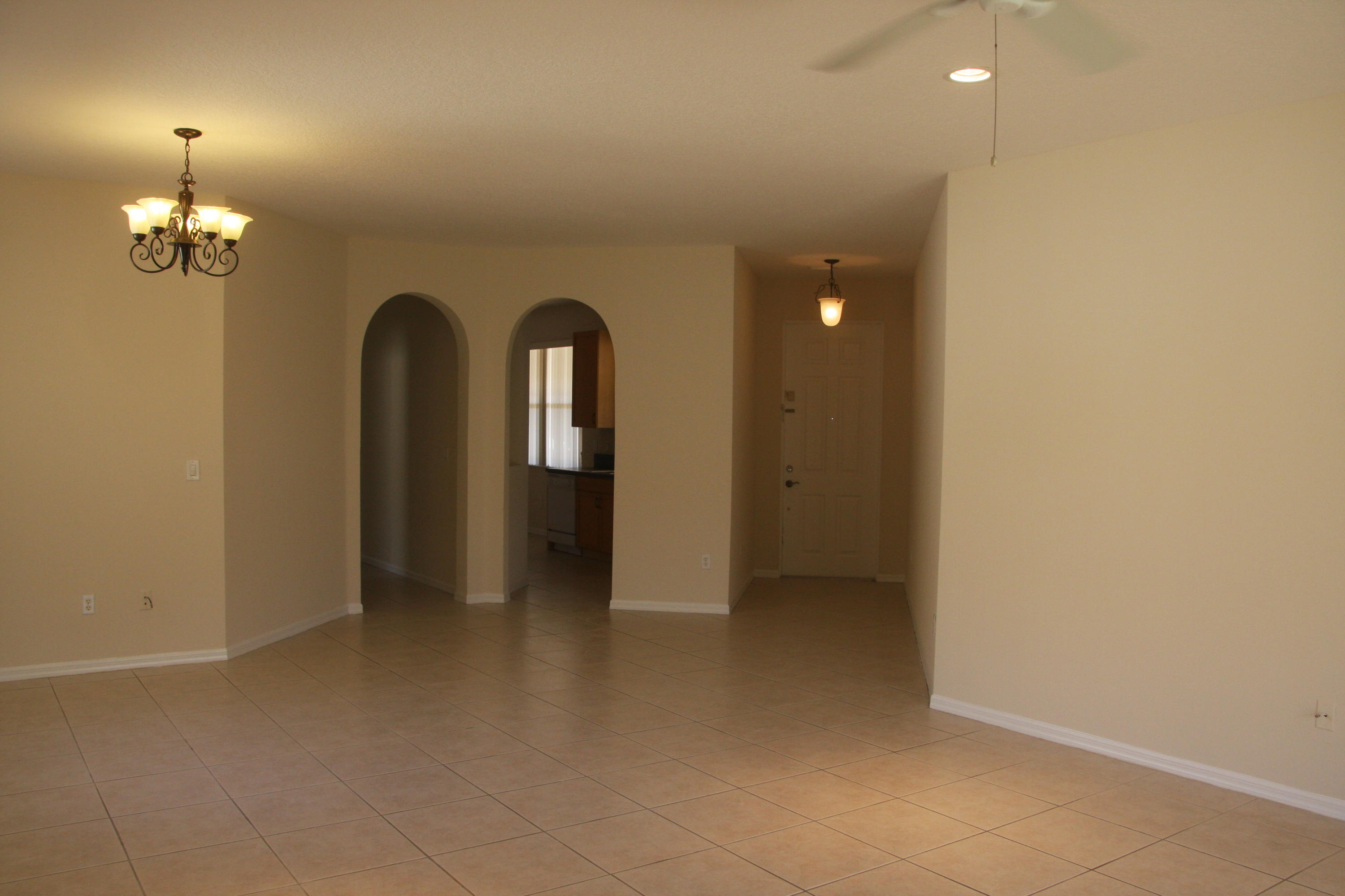 360 Southwest Coconut Key Way Port St. Lucie, FL 34986 - Photo 9 of 31 IMG_1582 (2)