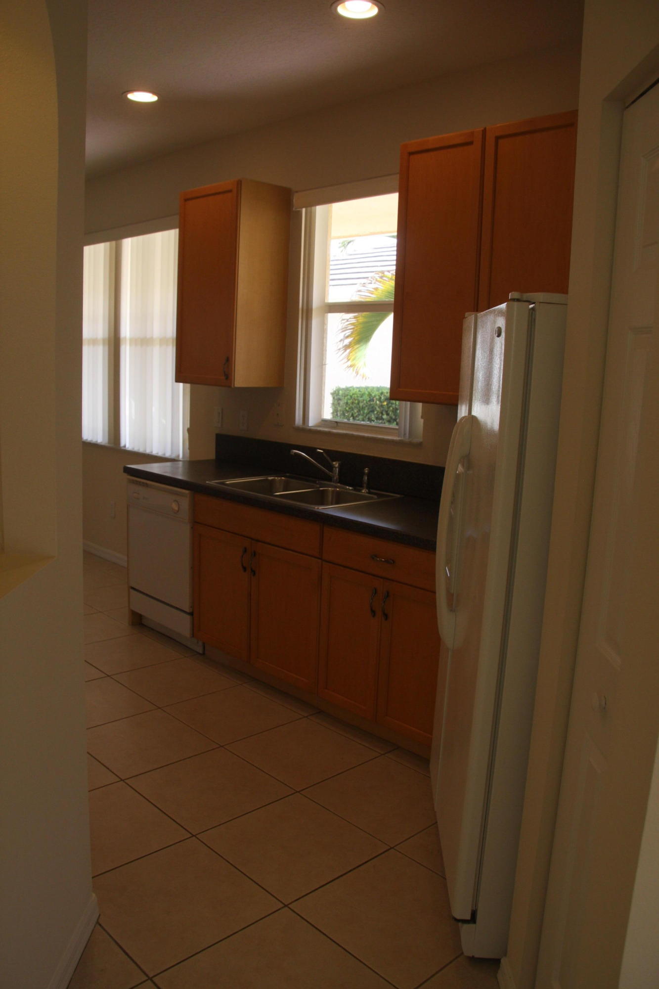 360 Southwest Coconut Key Way Port St. Lucie, FL 34986 - Photo 10 of 31 IMG_1583 (2)