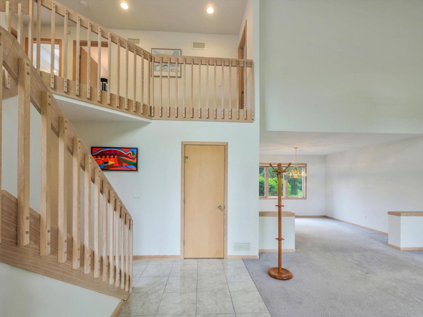 1515 Pine Street Spring Grove, IL 60081 - Photo 14 of 38 a view of entryway