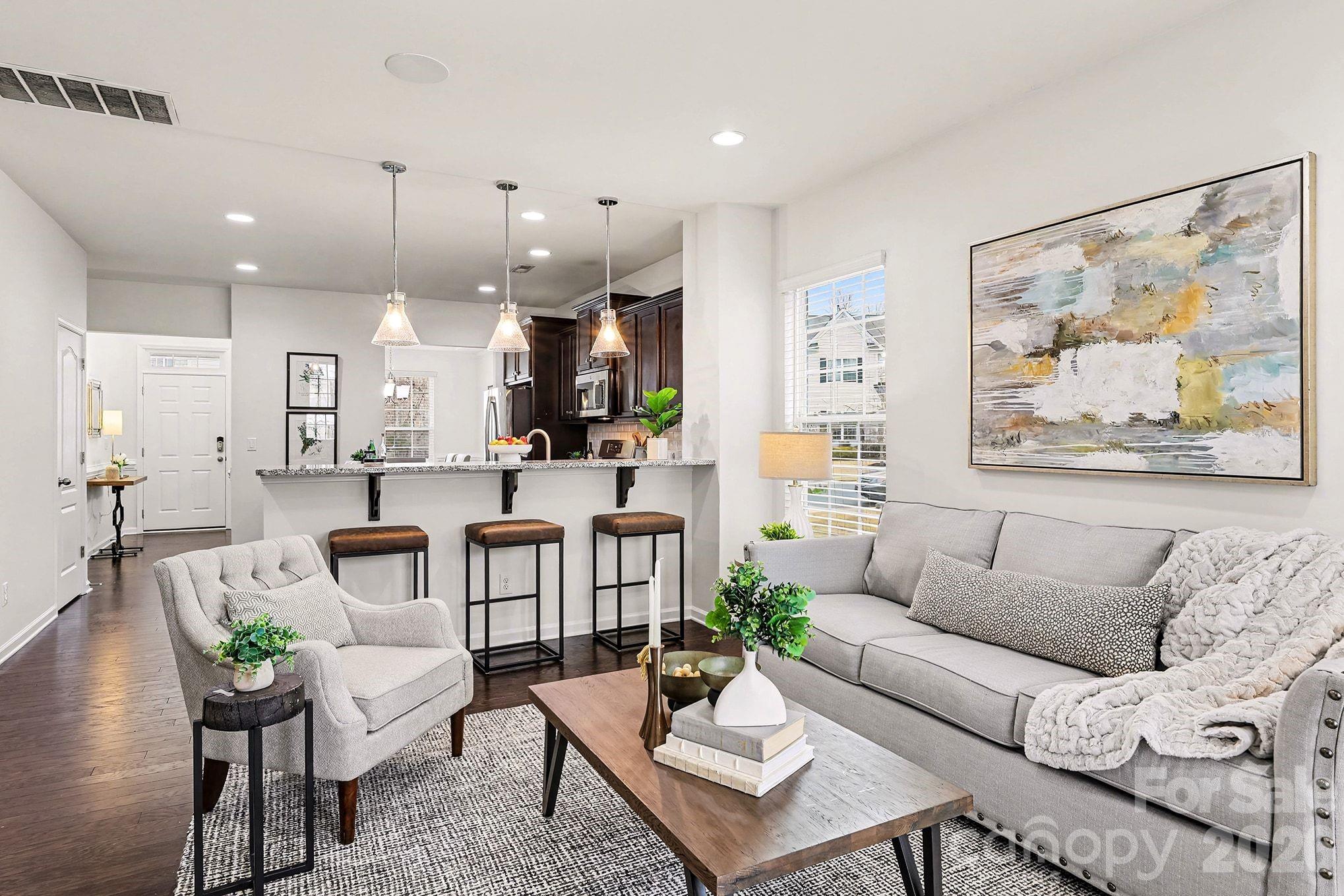 6056 Cloverdale Drive Tega Cay, SC 29708 - Photo 9 of 38