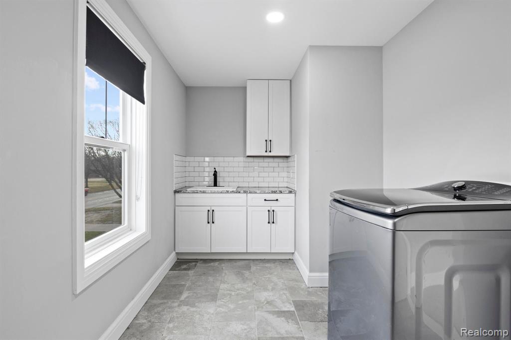 831 North Campbell Road Royal Oak, MI 48067 - Photo 22 of 34