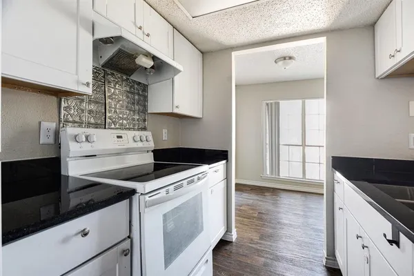 $147,900 | 3623 West Northgate Drive, Unit 231, Irving, TX 75062