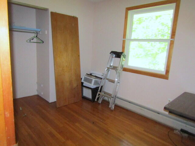 11 Maranacook Road Winthrop, ME 04364 - Photo 11 of 26 med Bedrm