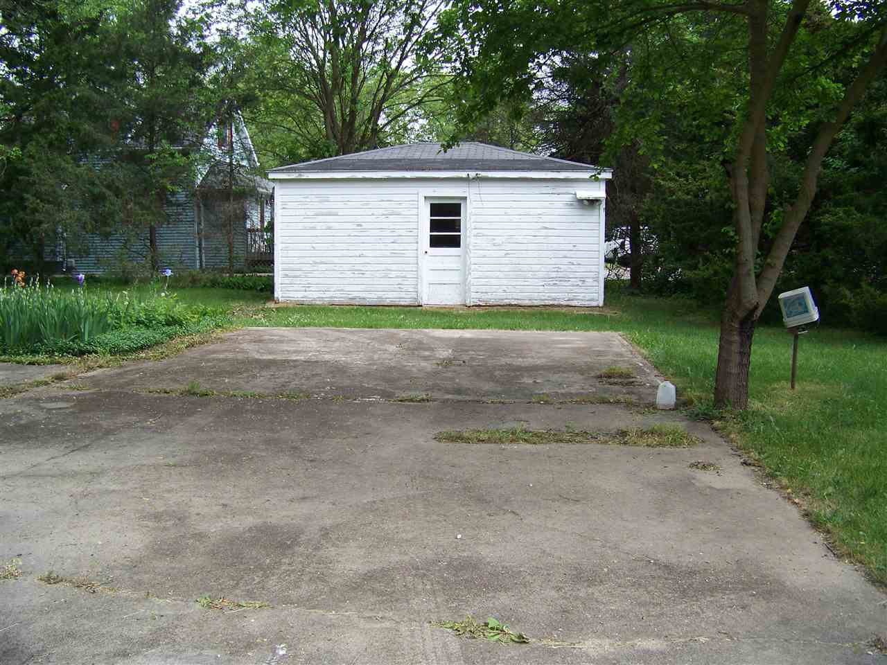55810 Elder Road Mishawaka, IN 46545 - Photo 35 of 36 Gallery Image 35