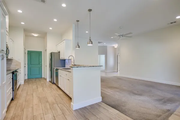 $350,000 | 416 Hi Circle West, Horseshoe Bay, TX 78657