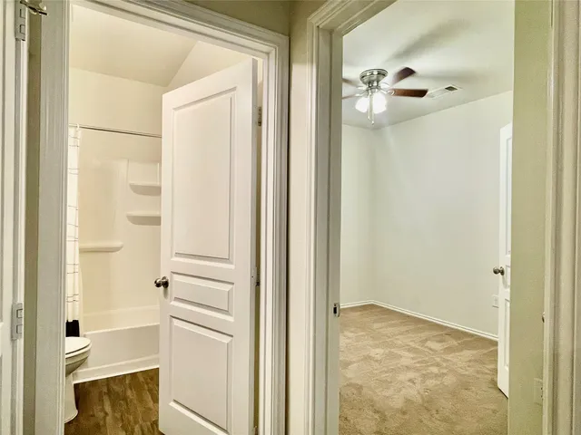 $2,000 | 4610 Champions Landing Drive, Houston, TX 77069