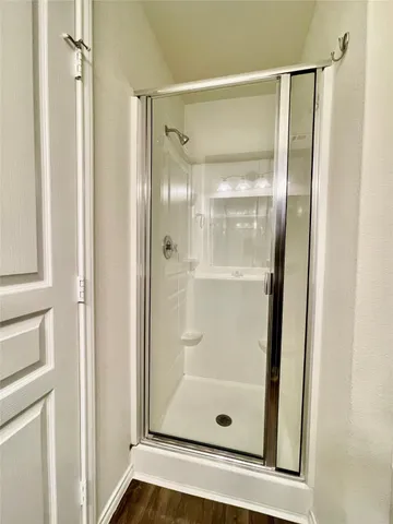 $2,000 | 4610 Champions Landing Drive, Houston, TX 77069