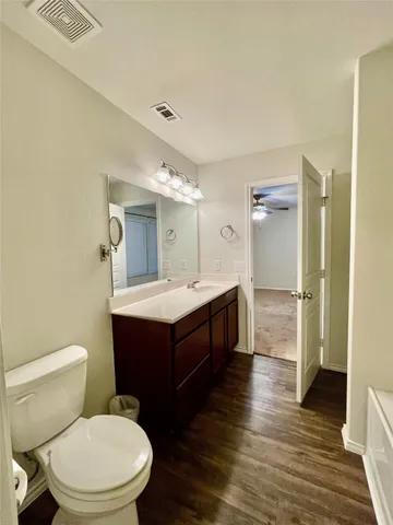 $2,000 | 4610 Champions Landing Drive, Houston, TX 77069