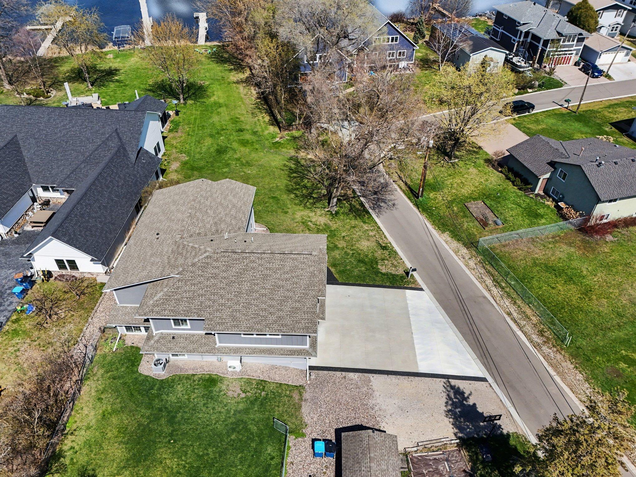 100 Peninsula Road Medicine Lake, MN 55441 - Photo 50 of 60