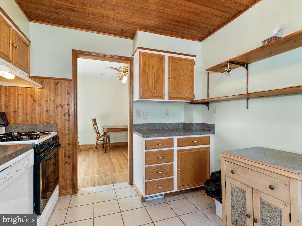 3505 Chapman Road Randallstown, MD 21133 - Photo 16 of 45