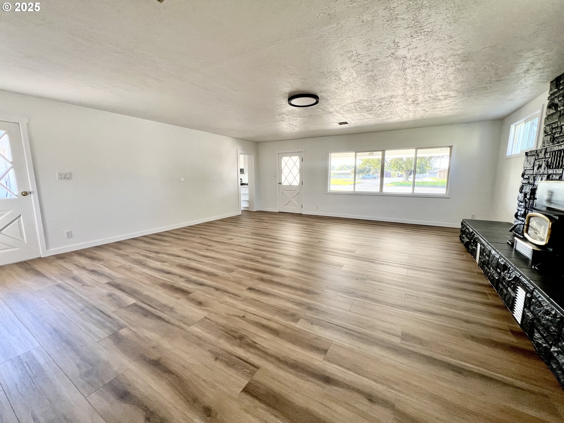 905 Southwest 11th Street Hermiston, OR 97838 - Photo 8 of 18 Gallery Image 8