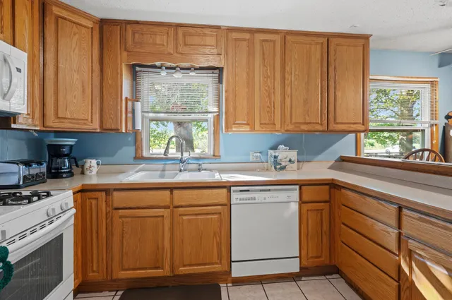 $510,000 | W8040 Highway 29, River Falls, WI 54022