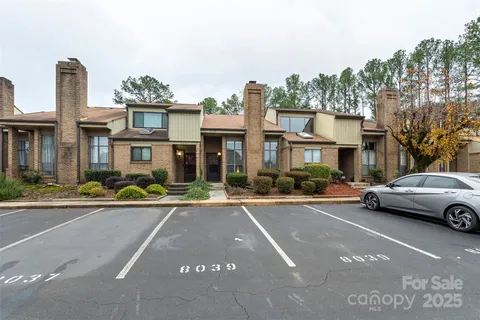 $269,000 | 8039 Charter Oak Lane, Charlotte, NC 28226