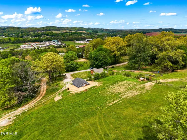 $299,900 | 1757 Cottage Hill Circle, Unit 1, New Market, TN 37820