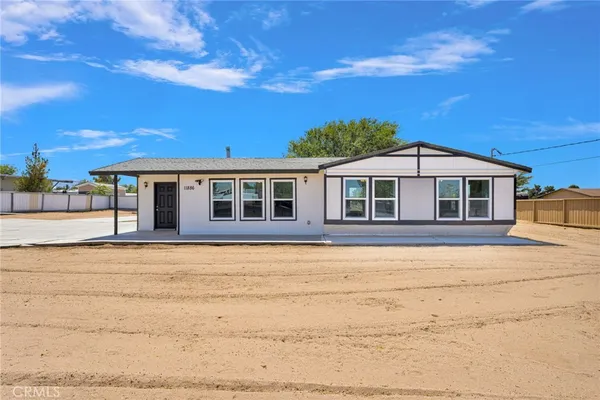 $499,999 | 11886 Locust Avenue, Hesperia, CA 92345