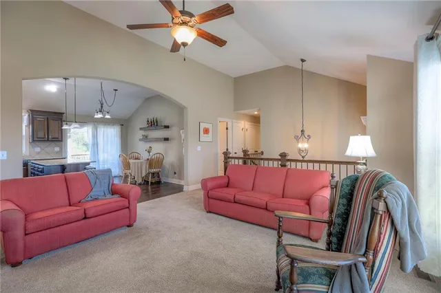 $440,000 | 19586 West 121st Street, Olathe, KS 66061