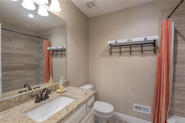 $440,000 | 19586 West 121st Street, Olathe, KS 66061