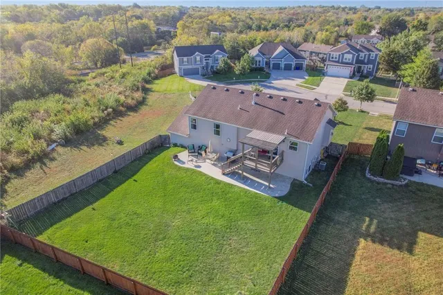 $440,000 | 19586 West 121st Street, Olathe, KS 66061