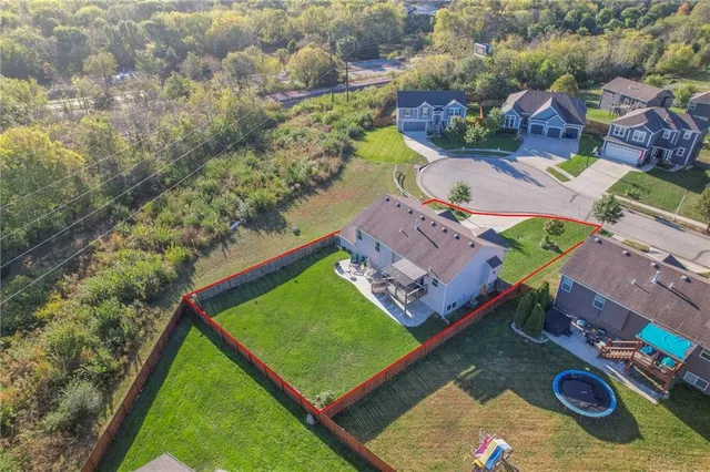 $440,000 | 19586 West 121st Street, Olathe, KS 66061