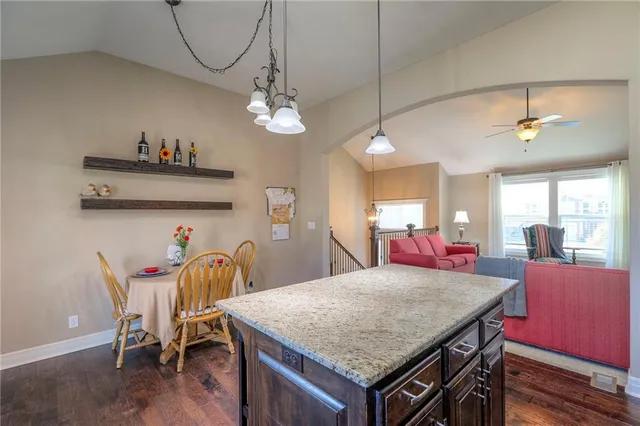 $440,000 | 19586 West 121st Street, Olathe, KS 66061