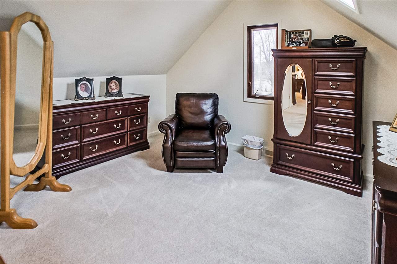 56818 Cedar Road Osceola, IN 46561 - Photo 16 of 26 Gallery Image 16
