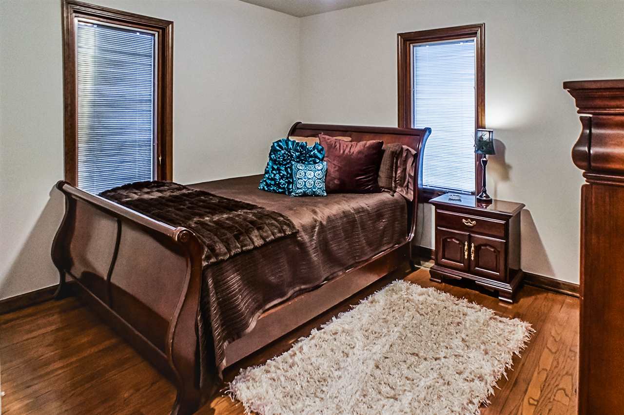56818 Cedar Road Osceola, IN 46561 - Photo 19 of 26 Gallery Image 19