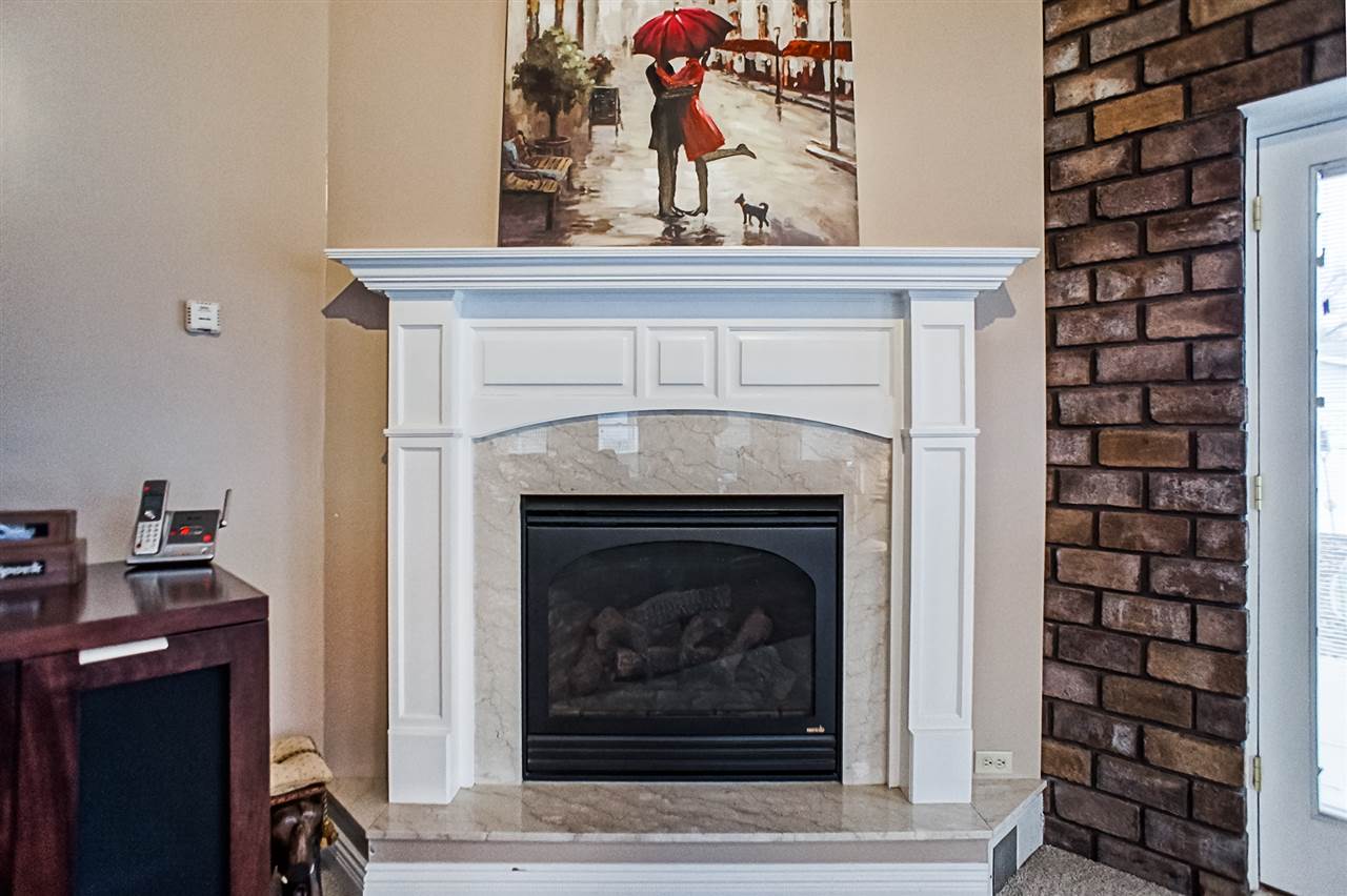 56818 Cedar Road Osceola, IN 46561 - Photo 4 of 26 Gallery Image 4