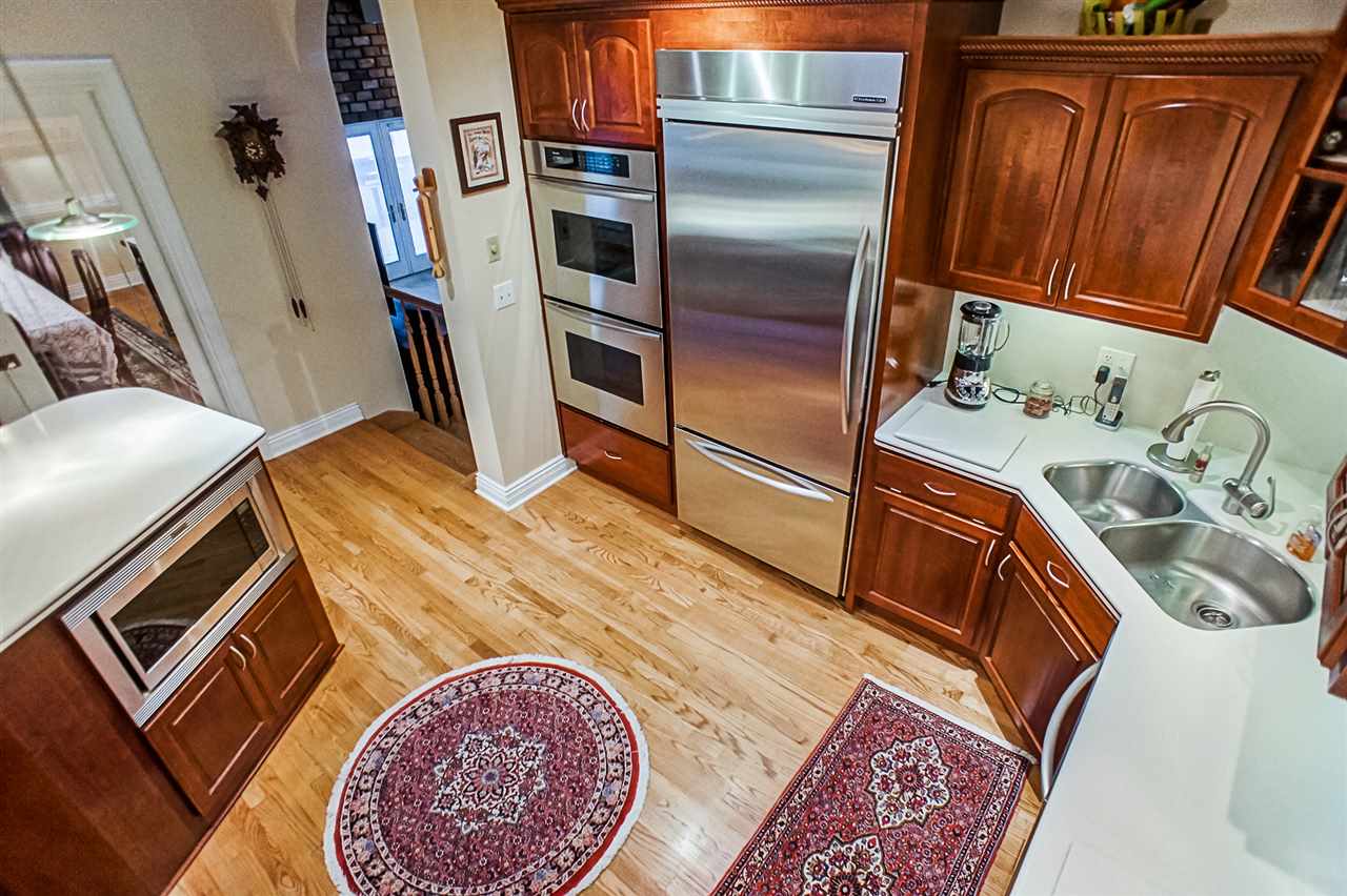 56818 Cedar Road Osceola, IN 46561 - Photo 10 of 26 Gallery Image 10