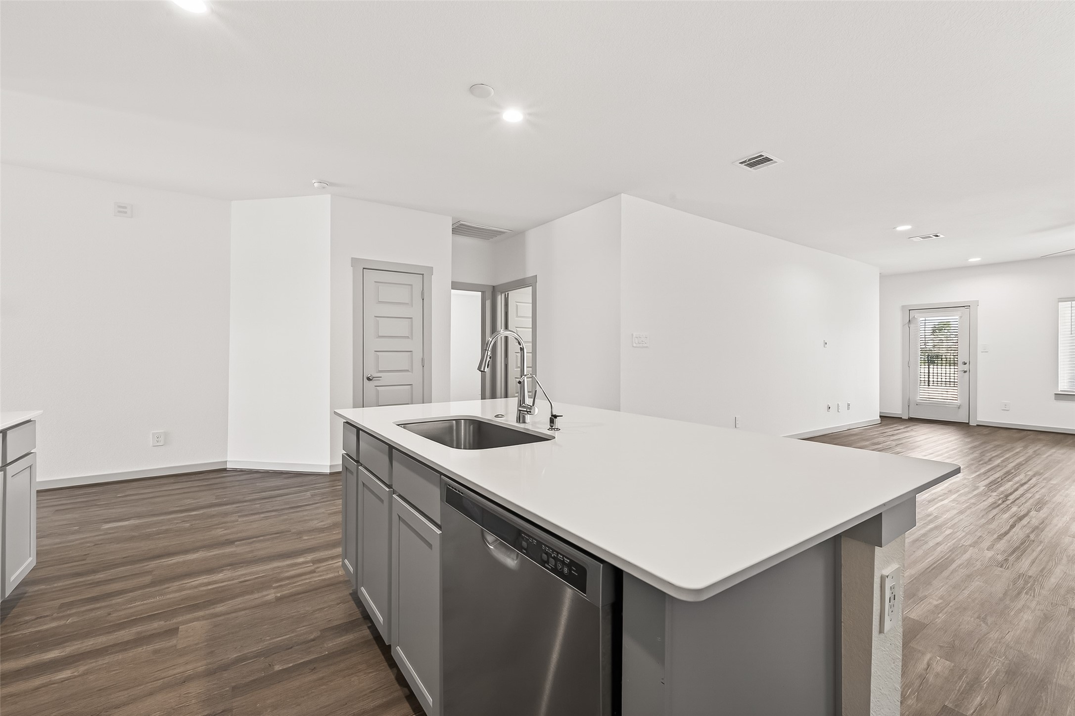 6807 Bradford Terrace Road Richmond, TX 77407 - Photo 11 of 40