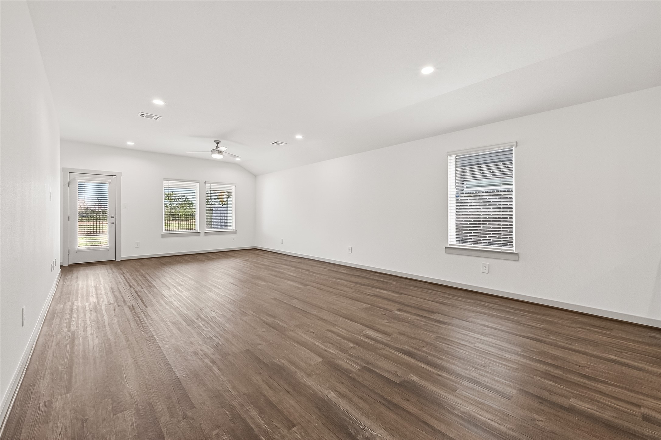 6807 Bradford Terrace Road Richmond, TX 77407 - Photo 14 of 40