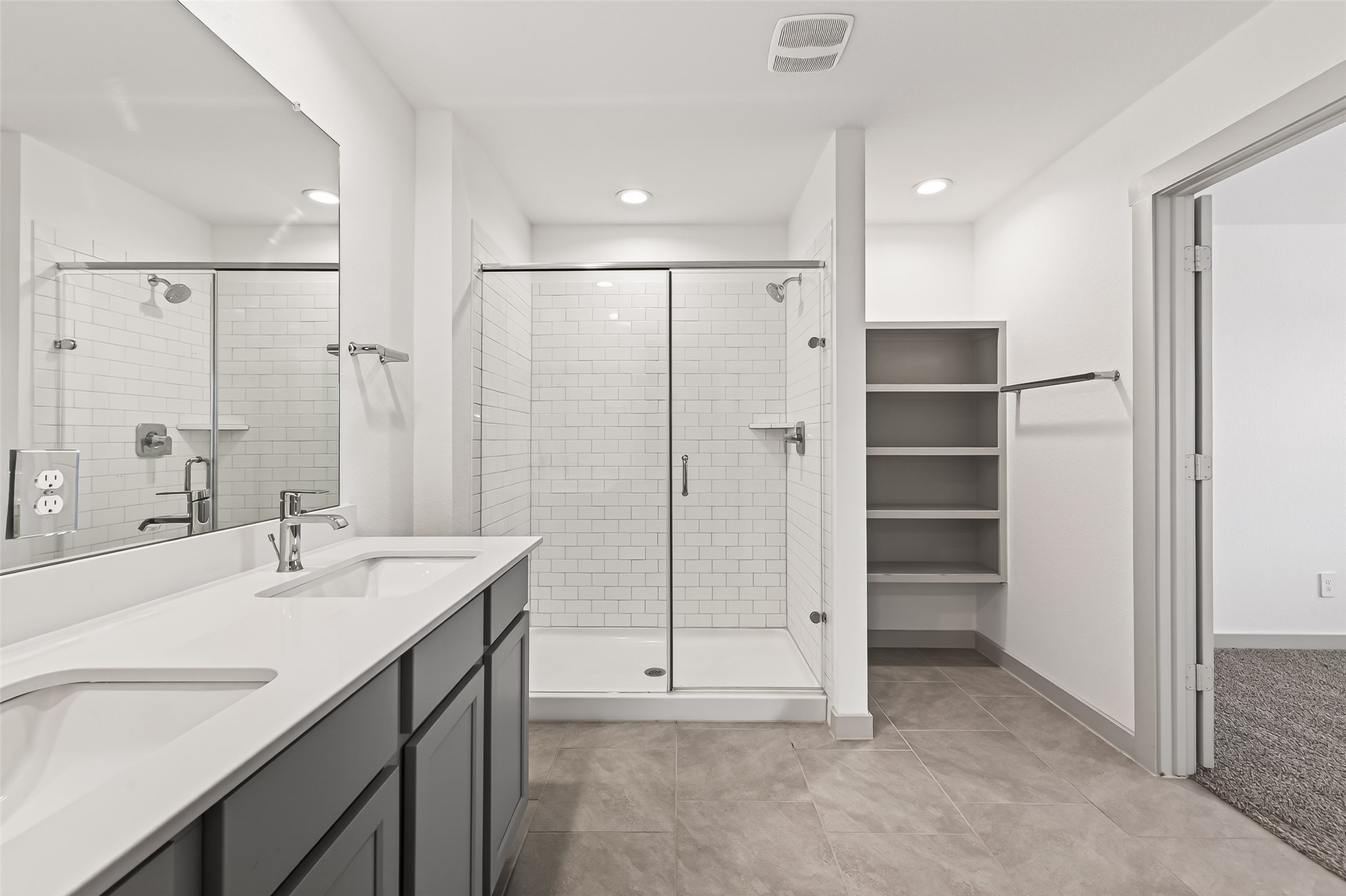 6807 Bradford Terrace Road Richmond, TX 77407 - Photo 27 of 40 Primary Bathroom