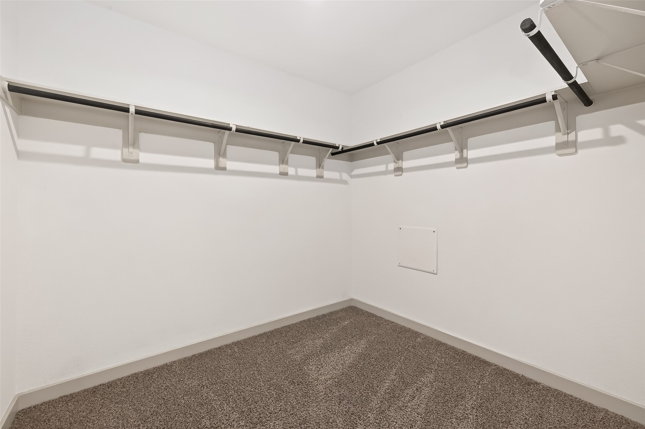 6807 Bradford Terrace Road Richmond, TX 77407 - Photo 32 of 40 Large Walk in closet