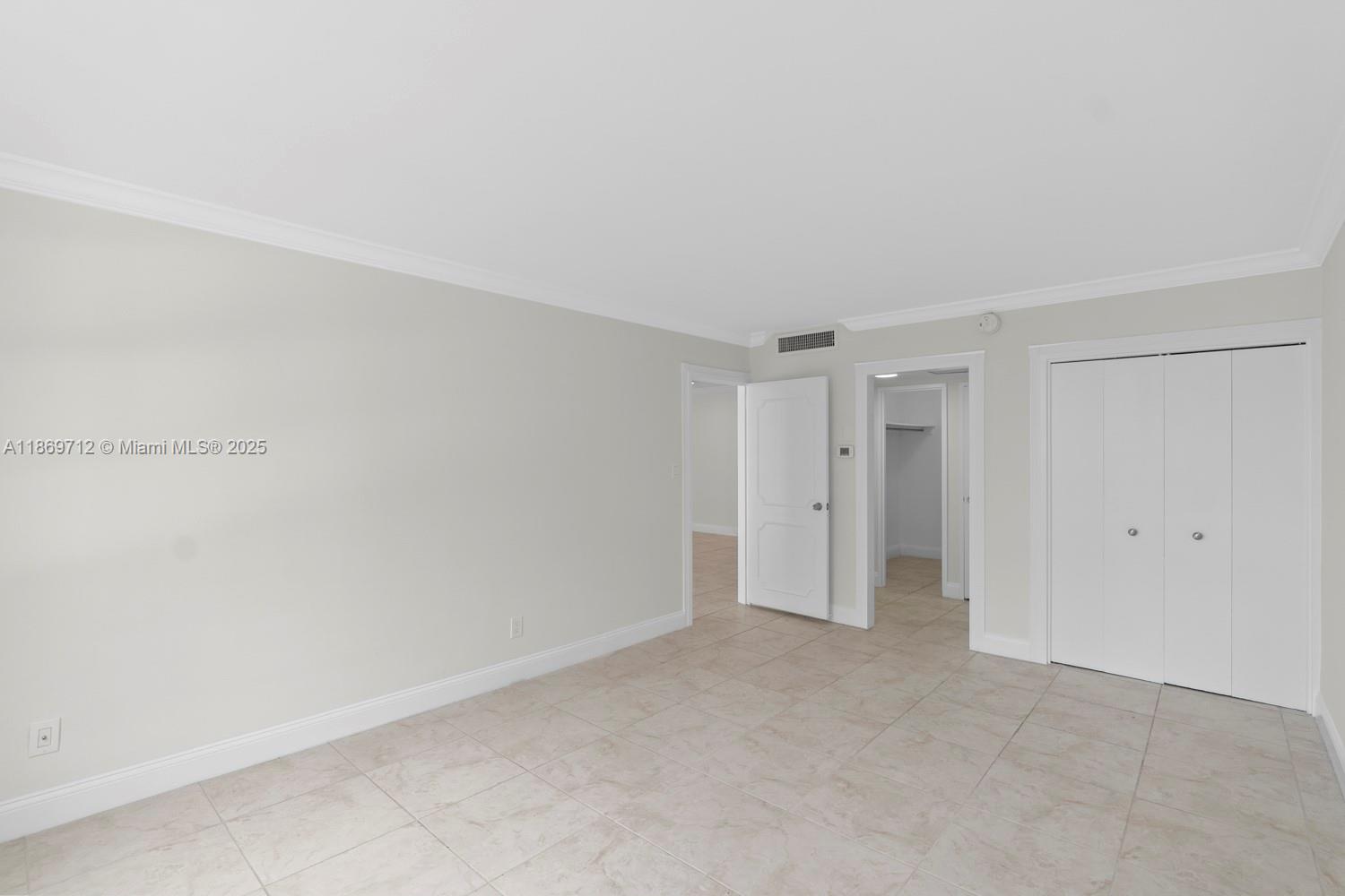 5161 Collins Avenue, Unit 701 Miami Beach, FL 33140 - Photo 23 of 47 a view of an empty room