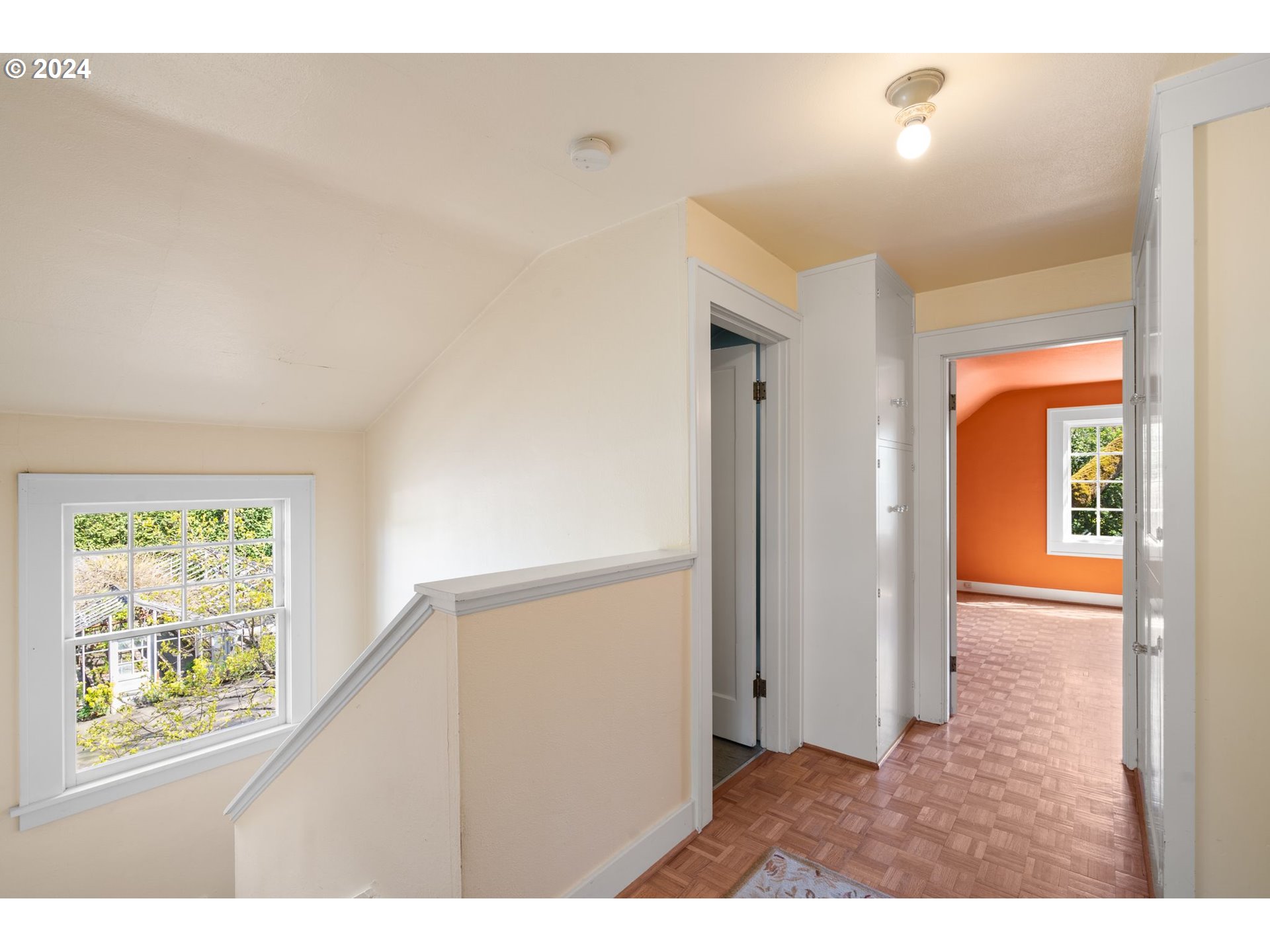 5803 Southwest Garden Home Road Portland, OR 97219 - Photo 18 of 40 Gallery Image 18