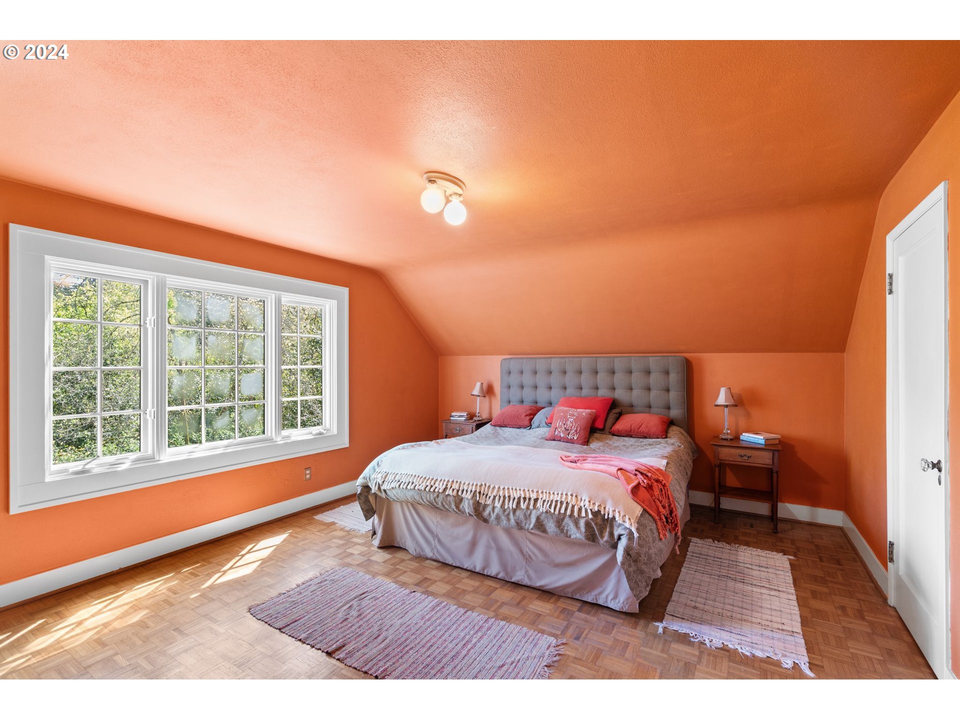 5803 Southwest Garden Home Road Portland, OR 97219 - Photo 19 of 40 Gallery Image 19
