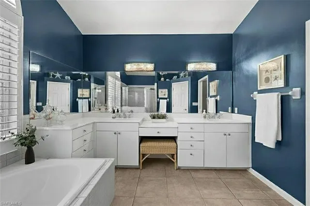 $999,500 | 6996 Burnt Sienna Circle, Naples, FL 34109