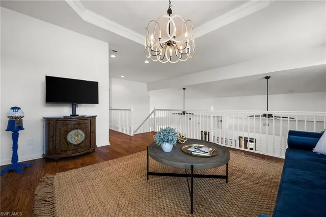 $999,500 | 6996 Burnt Sienna Circle, Naples, FL 34109