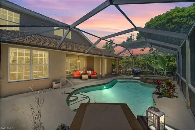 $999,500 | 6996 Burnt Sienna Circle, Naples, FL 34109