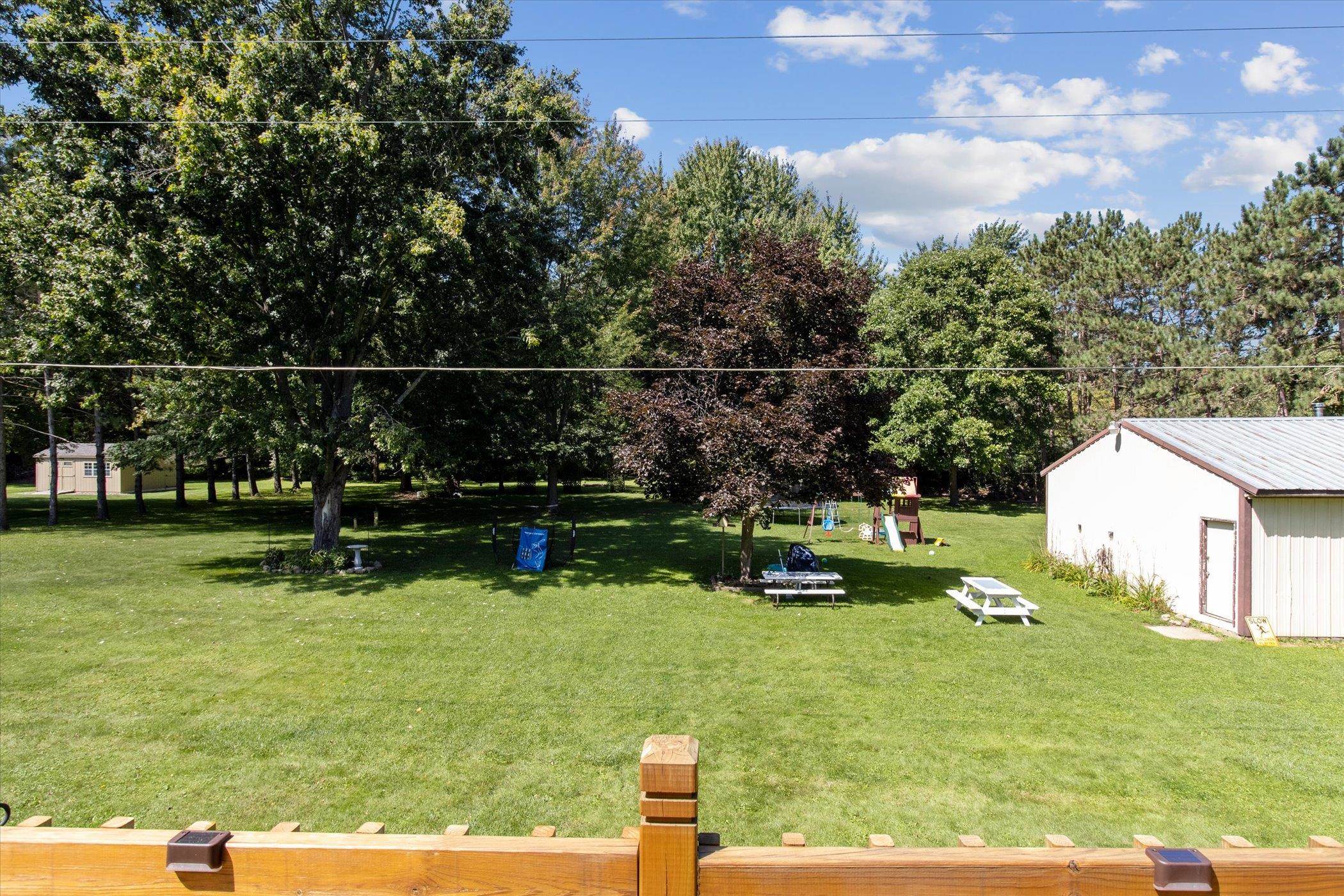 11870 Hunter Road Bath, MI 48808 - Photo 32 of 41