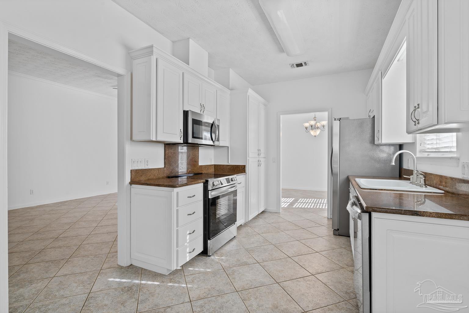 4168 Longwood Circle Gulf Breeze, FL 32563 - Photo 14 of 35