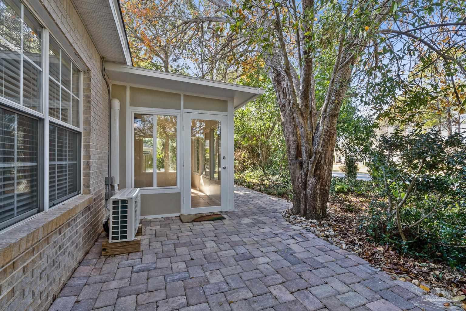 4168 Longwood Circle Gulf Breeze, FL 32563 - Photo 33 of 35