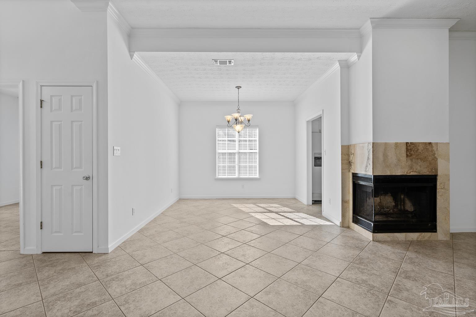 4168 Longwood Circle Gulf Breeze, FL 32563 - Photo 6 of 35