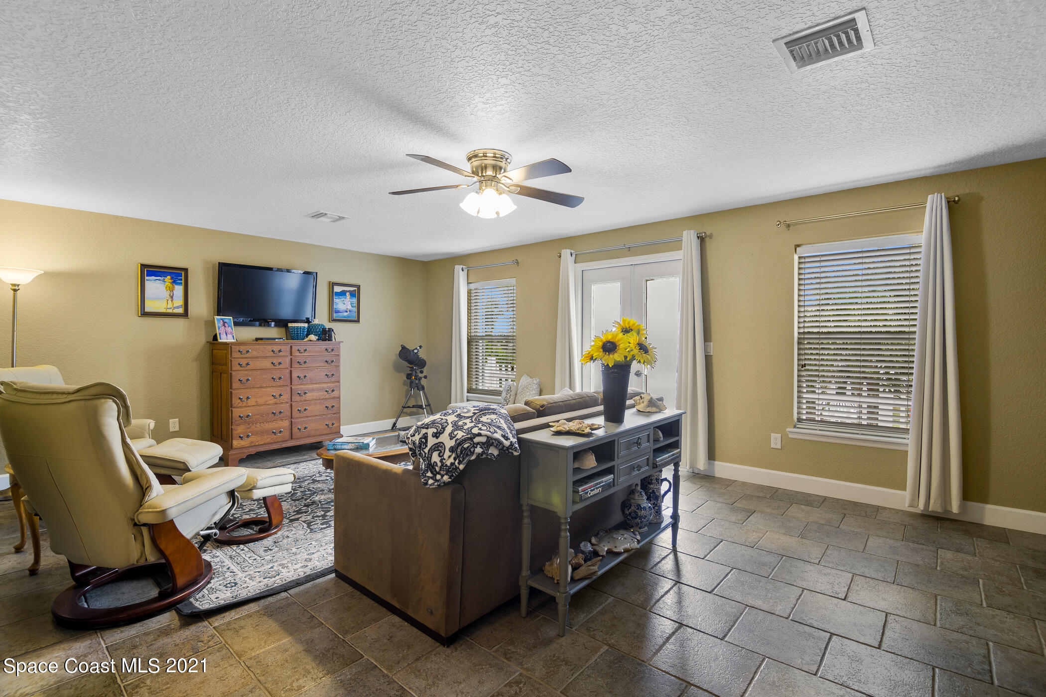 185 City Point Road Cocoa, FL 32926 - Photo 37 of 72 In-Law/Guest Suite