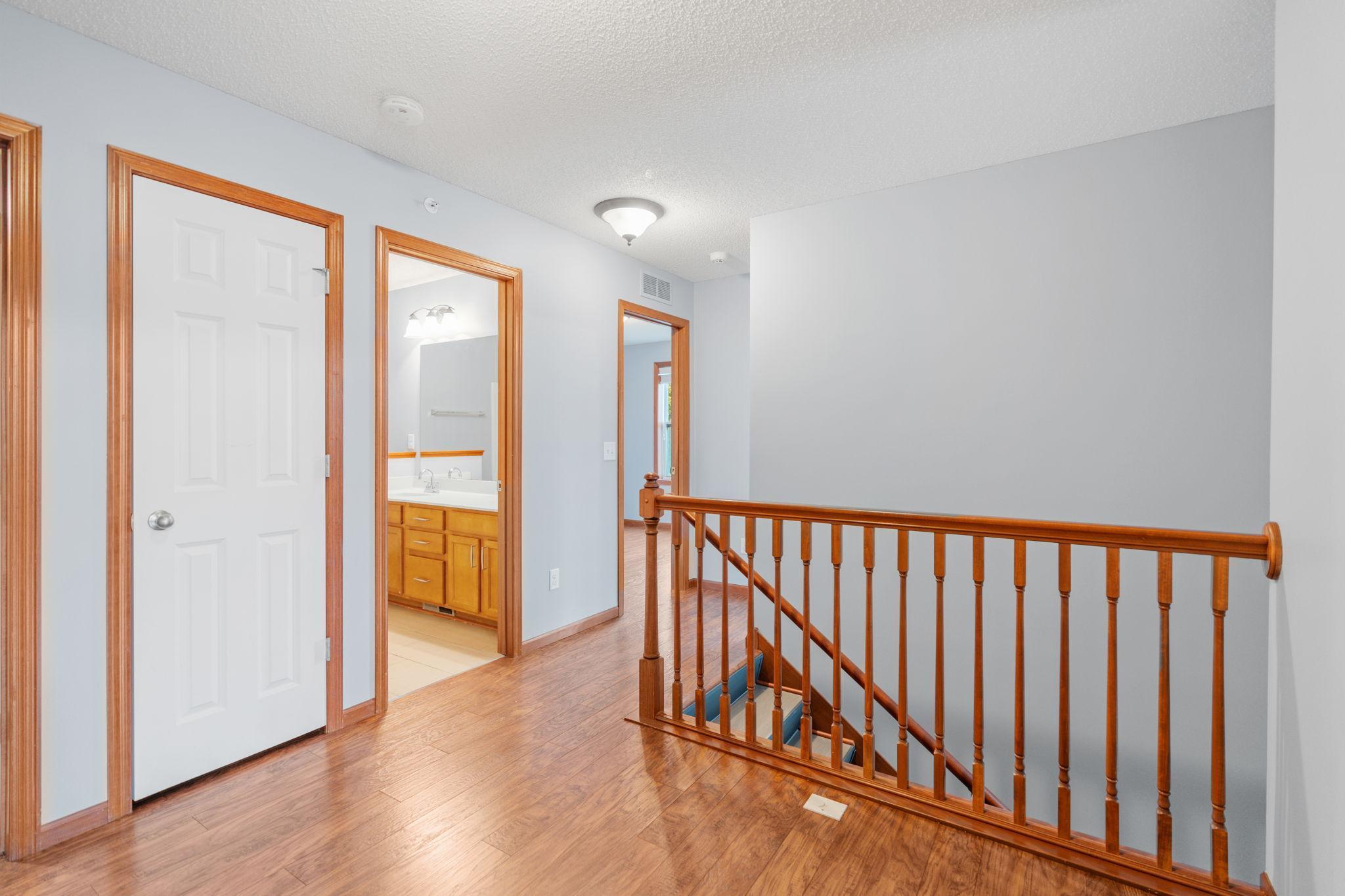 1952 Commonwealth Boulevard, Unit 4 Chanhassen, MN 55317 - Photo 20 of 34