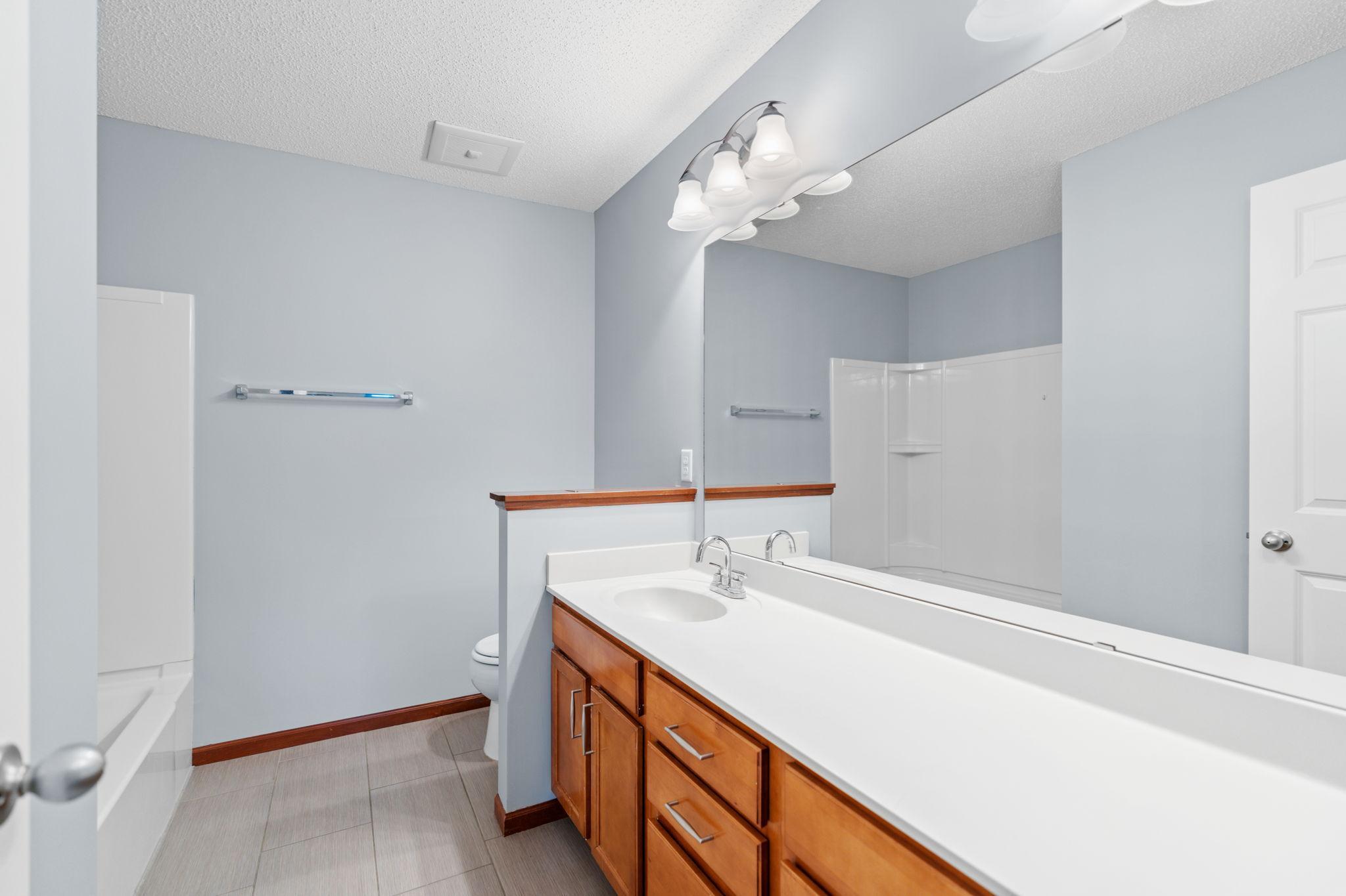 1952 Commonwealth Boulevard, Unit 4 Chanhassen, MN 55317 - Photo 30 of 34