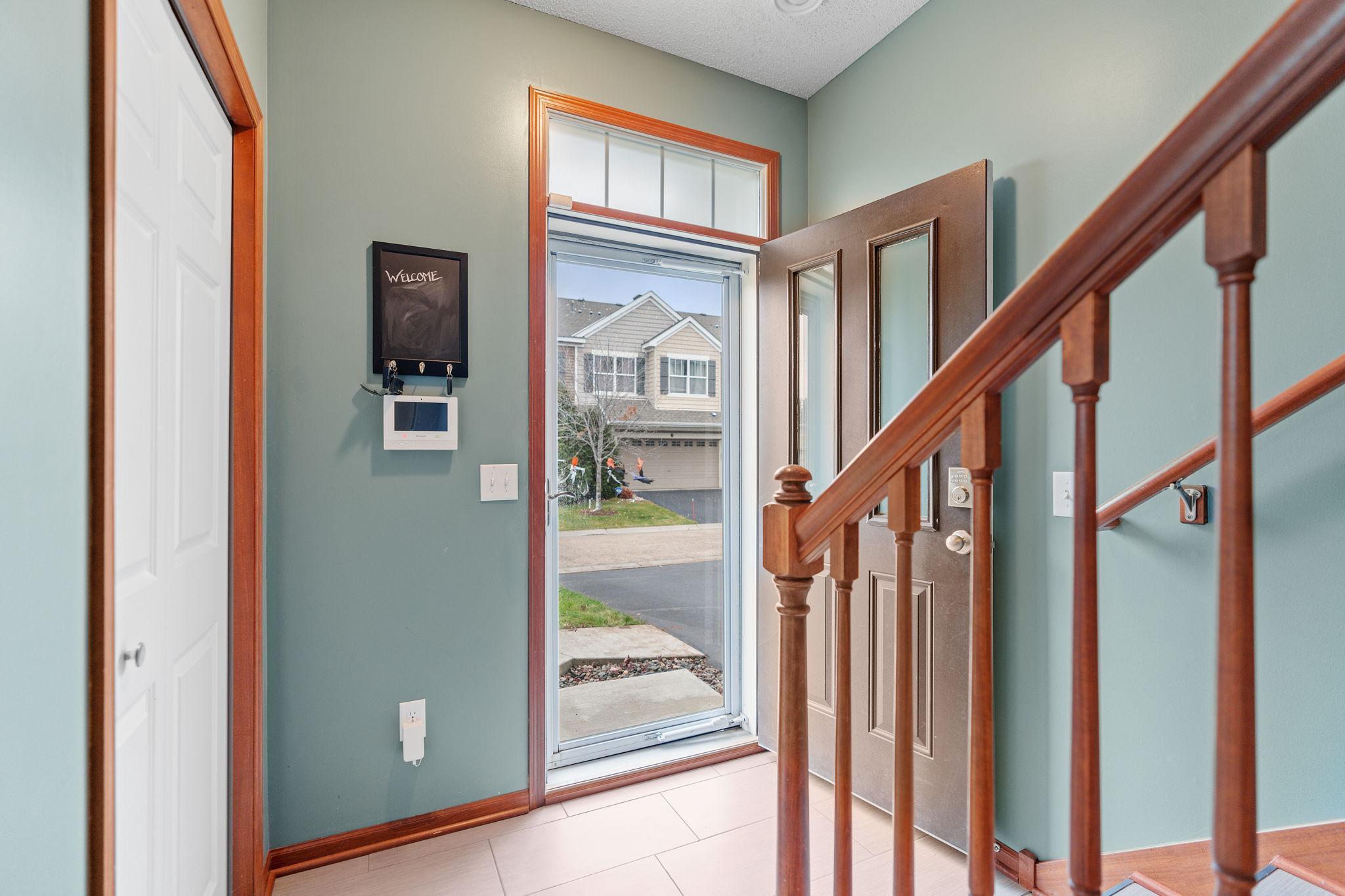 1952 Commonwealth Boulevard, Unit 4 Chanhassen, MN 55317 - Photo 5 of 34